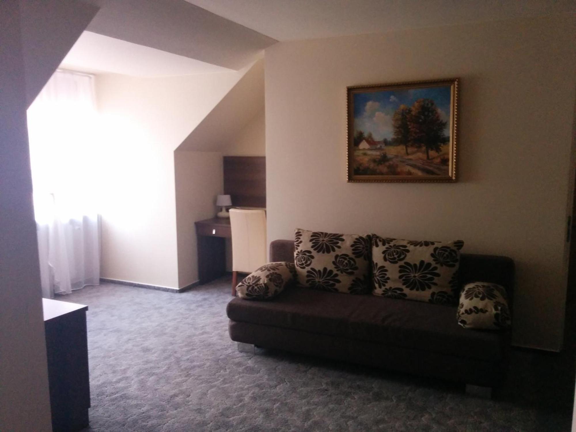 Pensjonat Nad Jeziorem Hotel Mysliborz Phòng bức ảnh