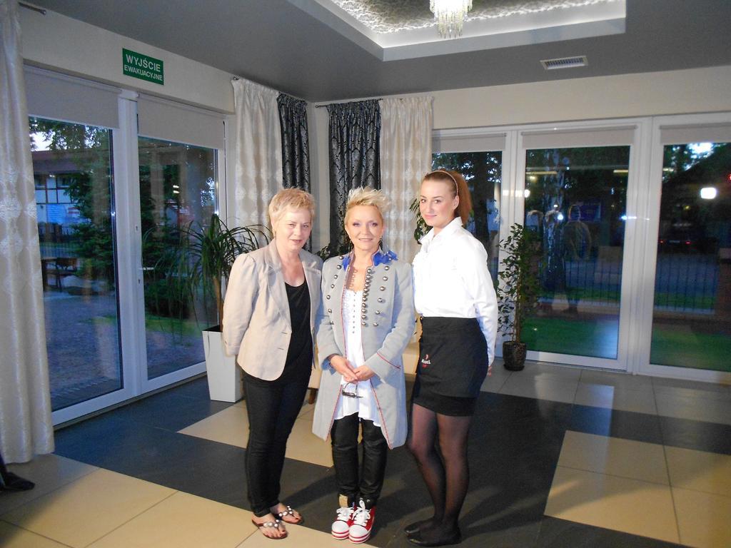 Pensjonat Nad Jeziorem Hotel Mysliborz Ngoại thất bức ảnh