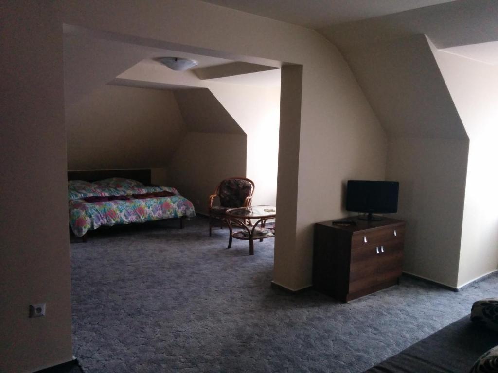 Pensjonat Nad Jeziorem Hotel Mysliborz Phòng bức ảnh